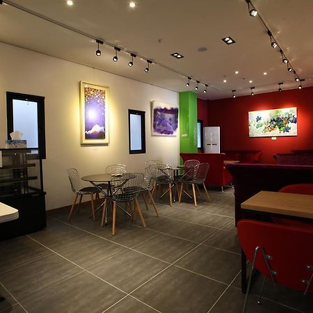 Lineplus Hotel Gimpo Bagian luar foto