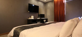 Lineplus Hotel Gimpo Bagian luar foto